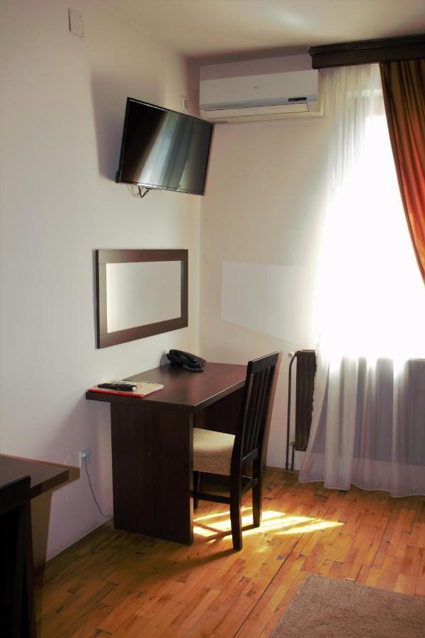 Garni Hotel City Kruševac Eksteriør billede