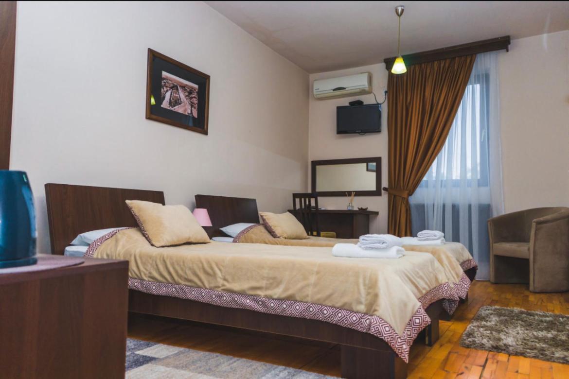Garni Hotel City Kruševac Eksteriør billede