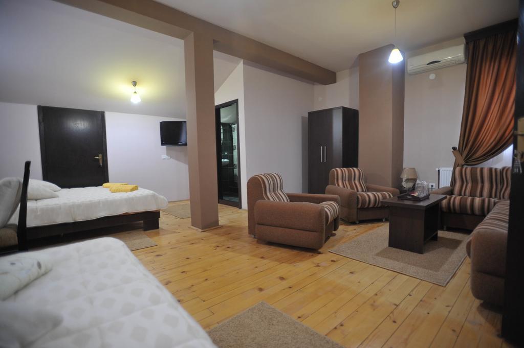 Garni Hotel City Kruševac Eksteriør billede